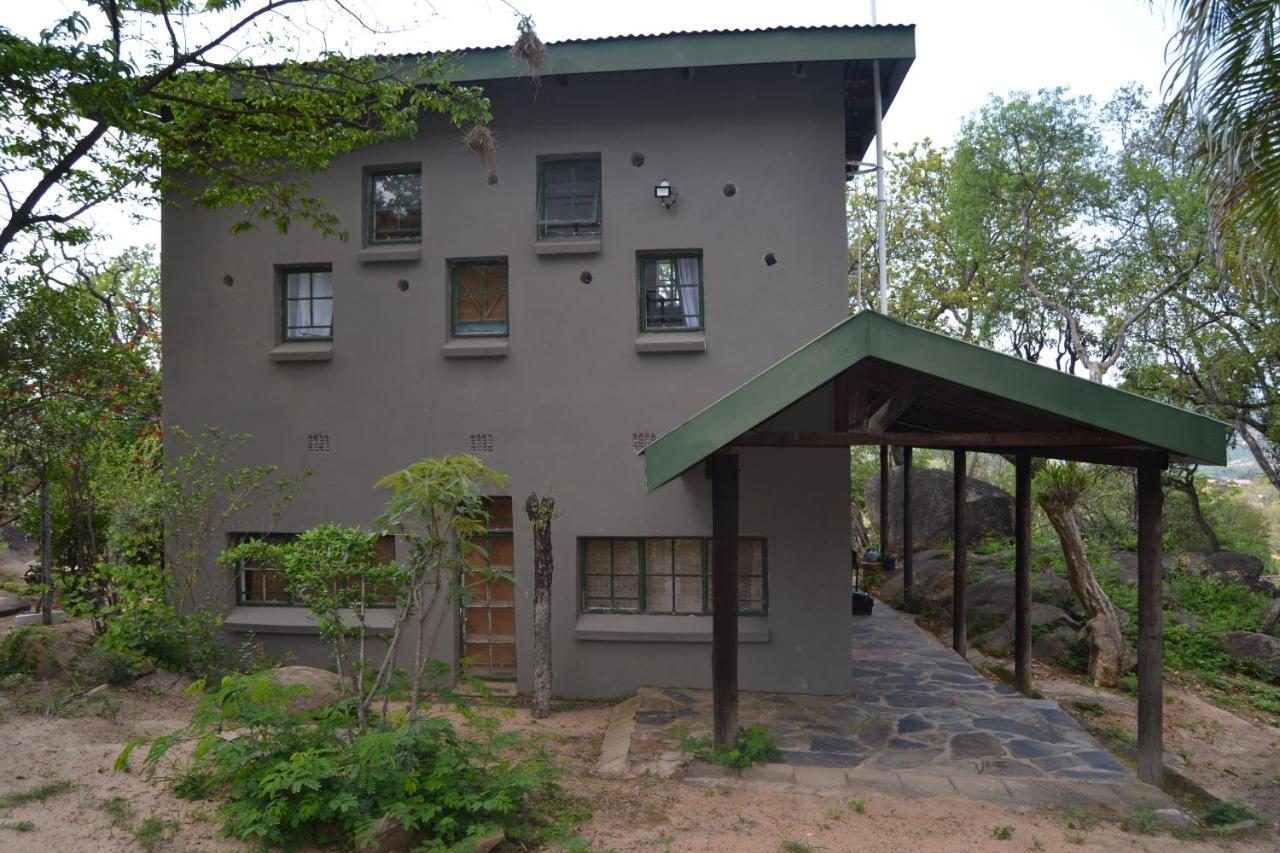 Farm stay Leopard Tree Retreat *