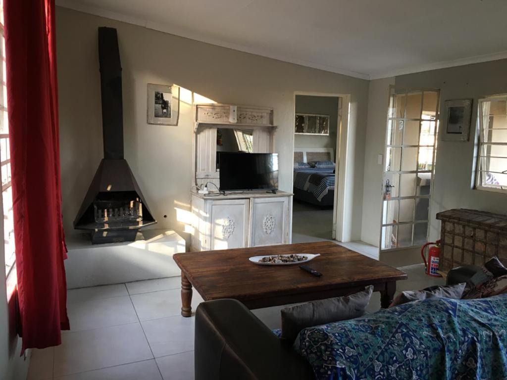 Farm stay Leopard Tree Retreat Mbombela