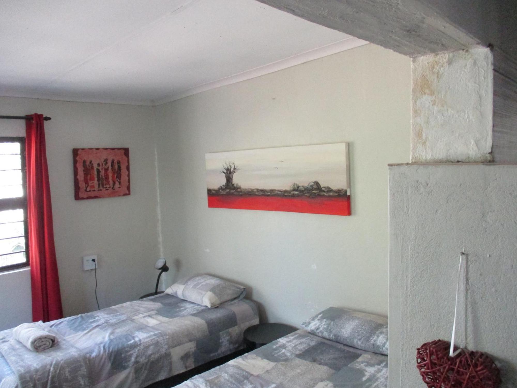 Leopard Tree Retreat Farm stay